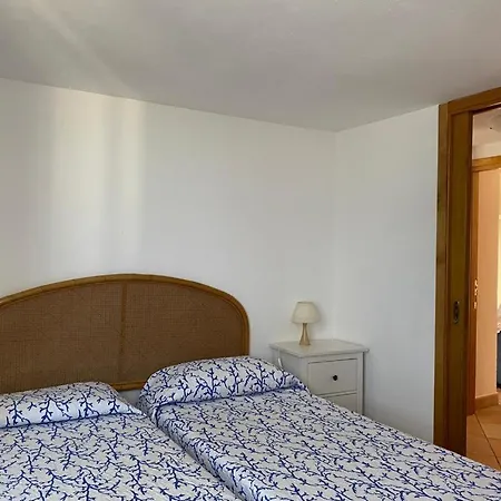 Alloro 1 Apartman *