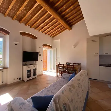 Alloro 1 Apartman *